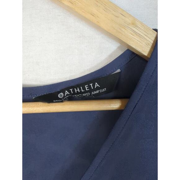 Athleta Brooklyn Textured Jumpsuit V Neck Leopard Print Purple Blue 10 - Picture 10 of 12